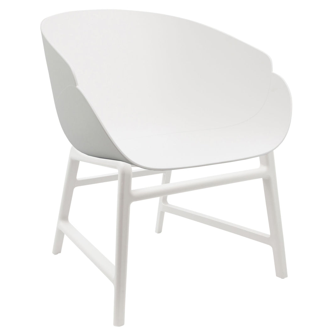 white tub chairs